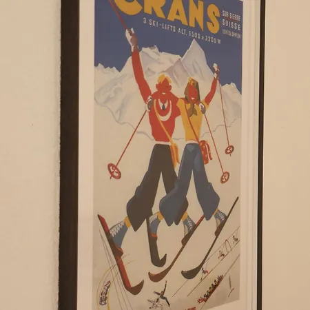 Family Friendly 2-bedroom Near Golf & Slopes