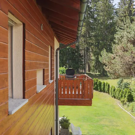 Family Friendly 2-bedroom Near Golf & Slopes * Lens