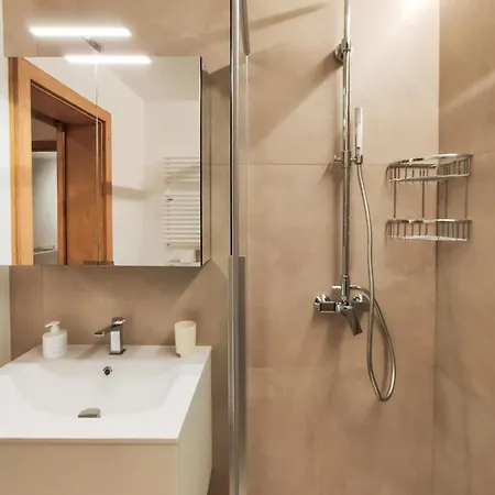 Family Friendly 2-bedroom Near Golf & Slopes Apartament *