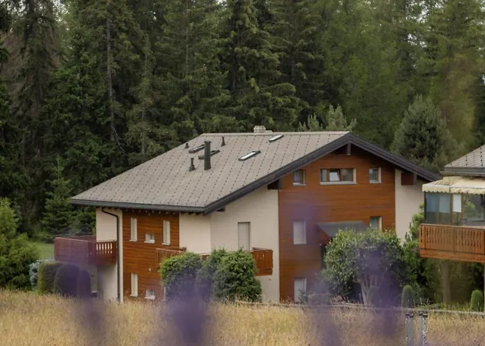 Family Friendly 2-bedroom Near Golf & Slopes Appartement Lens